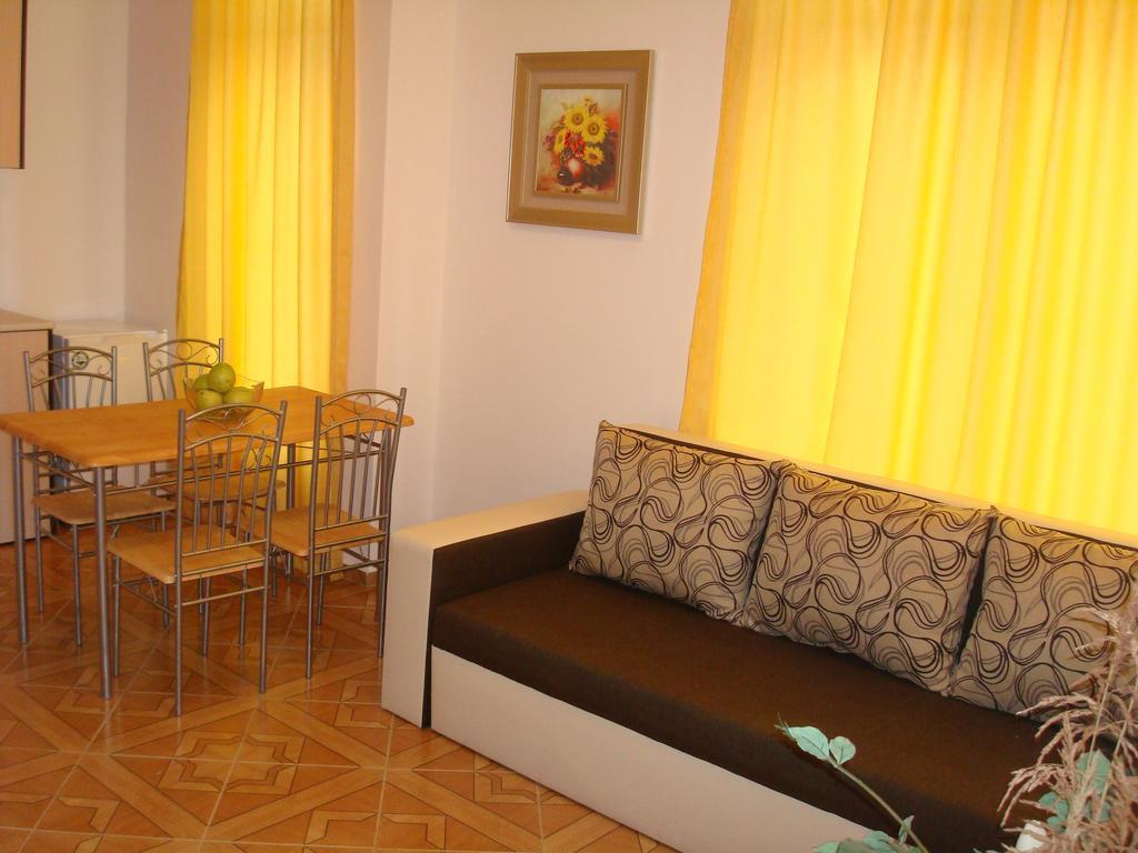 Saint Elena Apartcomplex Sunny Beach Exterior foto