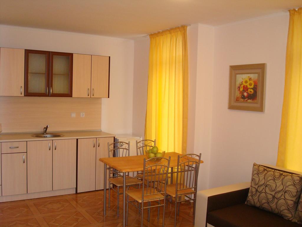 Saint Elena Apartcomplex Sunny Beach Exterior foto