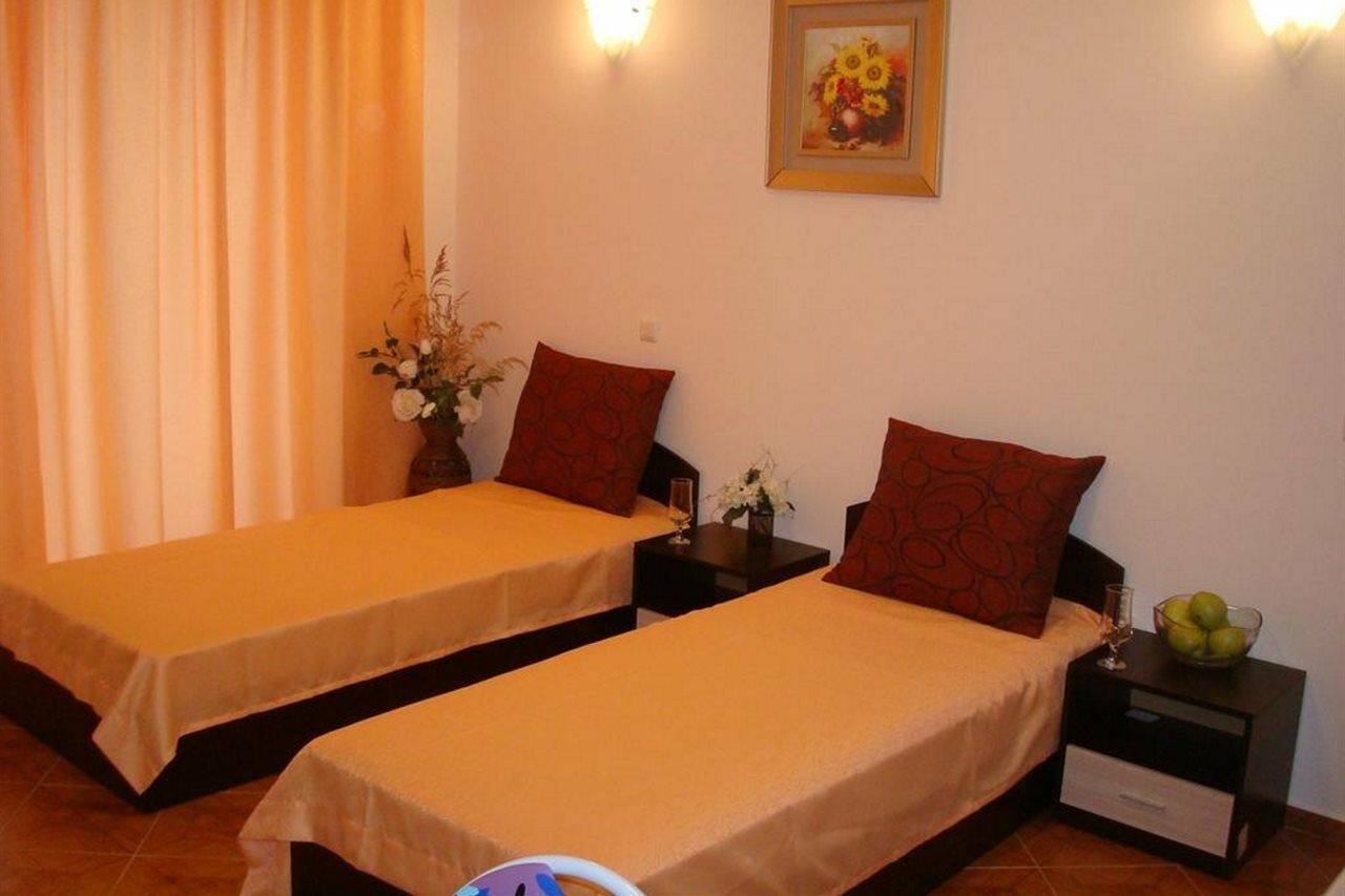 Saint Elena Apartcomplex Sunny Beach Exterior foto